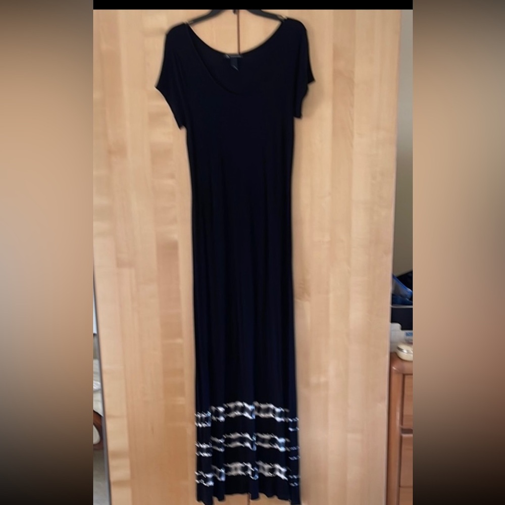 Elegant Black Maxi Dress